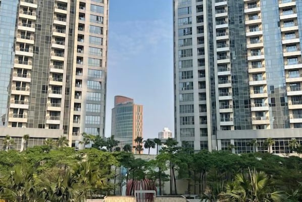 Exterior - Super Cozy and Clean Apartment connected to mall (West Jakarta)