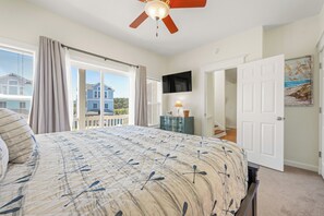 4 bedrooms, desk, iron/ironing board, free WiFi - Ebb & Flow: May 30th Wk Reduced, Private Pool, Close to Beach (Corolla)