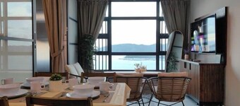 JESSELTON QUAYFULL SEA VIEWHIGH FLOORCOMFORT2BR4 PAX