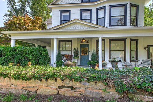 Melrose House Unit B: Cozy Tryon Home Near Downtown & Blue Ridge Trails