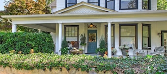 Melrose House Unit B: Cozy Tryon Home Near Downtown & Blue Ridge Trails