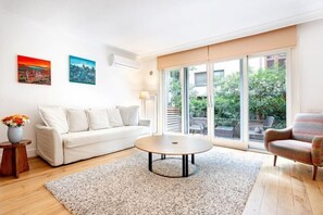 熨斗/熨衣板、搖籃/嬰兒床