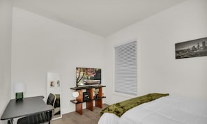 2 chambres, bureau, fer et planche Ă repasser, accĂšs au Wi-Fi (inclus)