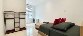 Spacious Home with Private Swimming Pool in Langkawi by Zervin