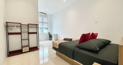 Spacious Home with Private Swimming Pool in Langkawi by Zervin