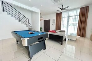 Room - Spacious Home with Private Swimming Pool in Langkawi by Zervin (Langkawi)