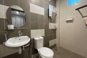 Room - Spacious Home with Private Swimming Pool in Langkawi by Zervin (Langkawi)