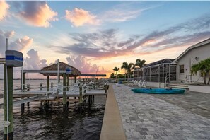 Marina - Combined Fun & Luxury at Epic Coastal Retreat - The Grand Riviera - Roelens (Cape Coral)