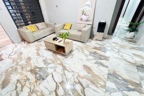 Lobby - Lagos Wanhao Hotel (Ikeja)
