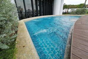 Unclassified image, 4 of 14, button - Almas Puteri Harbour Nusajaya Suite Room Exclusive Room 5 Min to Legoaland by HomeSpace (Iskandar Puteri)