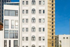 Unclassified image, 2 of 27, button - Bella Merry Hotel - Apartment (Da Nang)