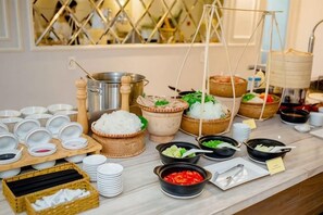 Unclassified image, 3 of 27, button - Bella Merry Hotel - Apartment (Da Nang)