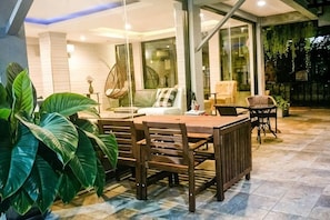 Unclassified image, 2 of 9, button - Petchsiri Boutique Hotel (Bangkok)