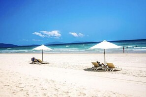 Gần bãi biển riêng 