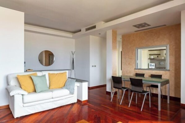 Cribs/infant beds - San Luca Fine House (Bologna)