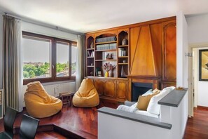 Nôi/giường cho trẻ sơ sinh 