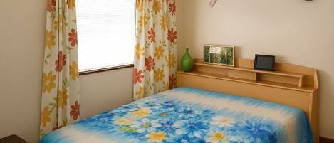 Cots/infant beds