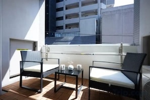 Unclassified image, 3 of 15, button - Entire apartment in Higashi Shinjuku (Tokyo)