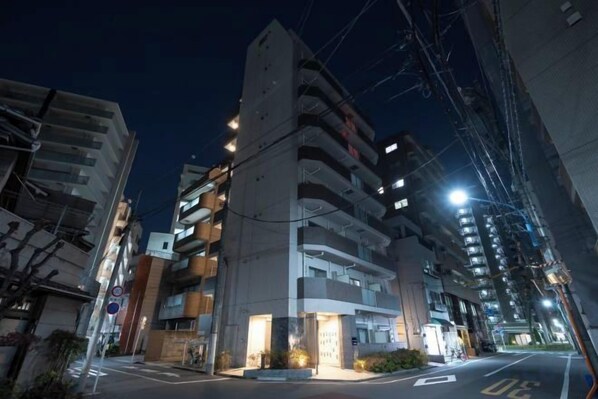 Unclassified image, 1 of 20, button - KISETSU Kagurazaka (Tokyo)