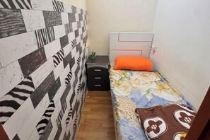 Room - Orange Home Vacation (Dubai)