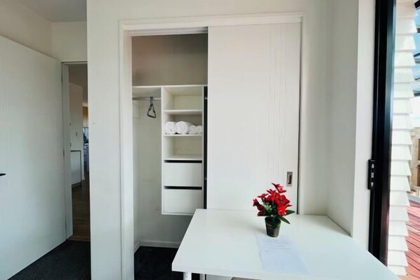 Room - CozyNest3 (Auckland)