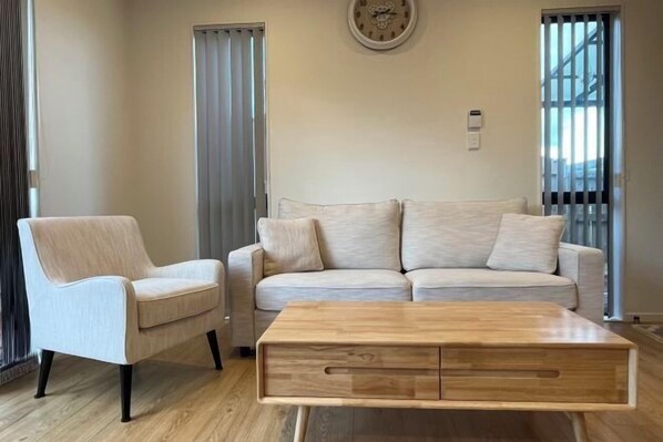 Interior - CozyNest3 (Auckland)