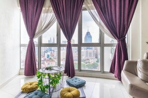 Room - The Sky Pool Suites near PWTC & Sunway Putra - The Stay Hub (Kuala Lumpur)