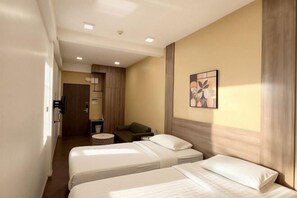 Room - R 17 Living Hotel (Bangkok)