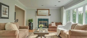 Spacious 4-bedroom house in serene East Northport. 25 minutes from RYDER cup!