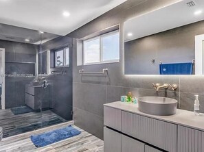 Hair dryer, towels
