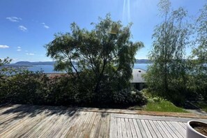 Unclassified image, 4 of 10, button - Nicolas Escape panoramic views luxury and space (Sandy Bay)