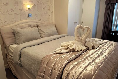 Bedfordshire Haven: 3-bedroom with Garden