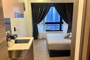 Cots/infant beds - Agile BB-TRX by ASTRA (Kuala Lumpur)