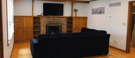 Smart TV, video games