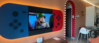 Desaru Super Mario by UCoMe