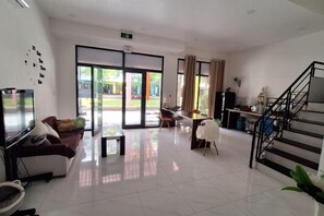 Interior - ADRI HOTEL (Phu Quoc Island)