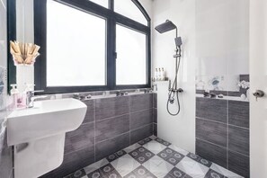 Iron/ironing board - ADRI HOTEL (Phu Quoc Island)