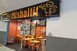 Tempat makan