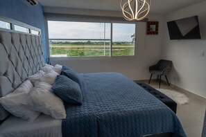 3 soverom, strykejern/-brett, wi-fi (inkludert) og sengetøy