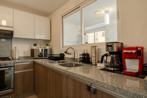 Fridge, microwave, oven, stovetop
