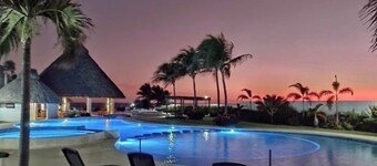 luxurious 3-bedroom condo