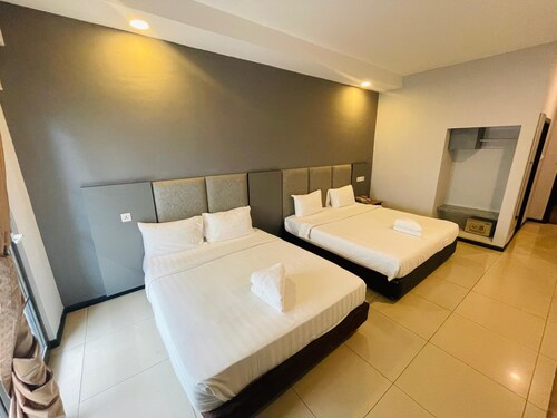 Kingston Executive Hotel