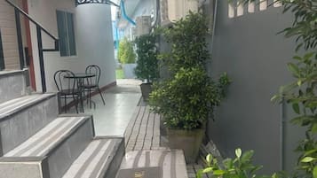 تفاصيل الفندق من الخارج