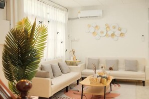 Room - Luck viia 2 (Bangkok)