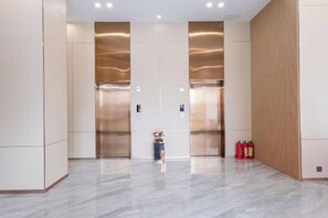 Unclassified image, 4 of 17, button - New Junlong Hotel (Bavet)