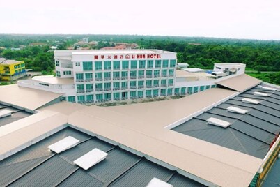 Li Hua Hotel Mukah
