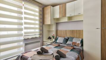 2 bedrooms, iron/ironing board, travel crib, WiFi