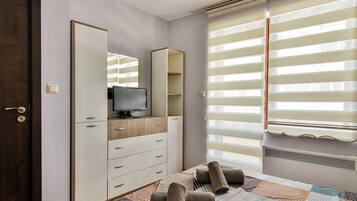 2 bedrooms, iron/ironing board, travel crib, WiFi