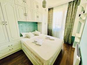 1 bedroom, iron/ironing board, WiFi, bed sheets