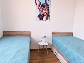 2 chambres, fer et planche à repasser, Wi-Fi, literie fournie